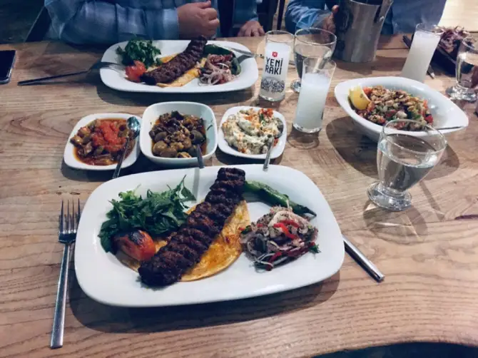 Pasha Mangalbaşı - İzmir Mekan Rehberi