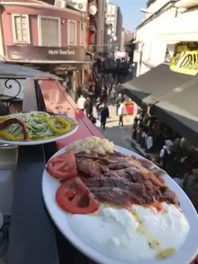 Petek Döner fotoğraf 4 - İzmir Mekan Rehberi