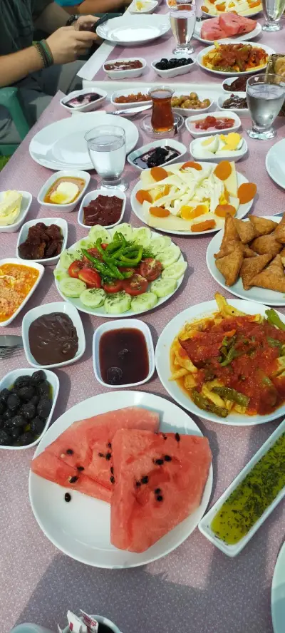 Pia Restaurant fotoğraf 2 - İzmir Mekan Rehberi