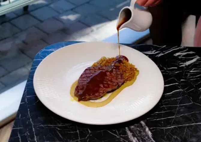Piers Brasserie  - İzmir Mekan Rehberi