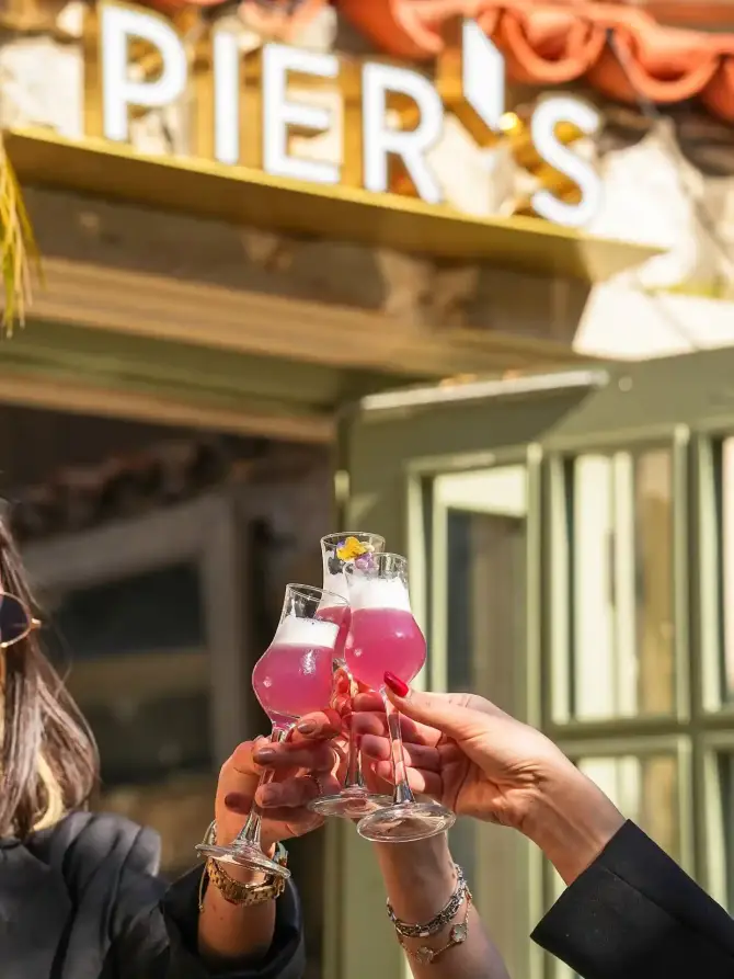 Pier's Brasserie Hacımemiş - İzmir Mekan Rehberi