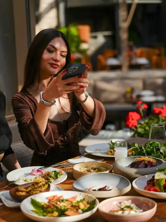 Pier's Brasserie Hacımemiş - İzmir Mekan Rehberi