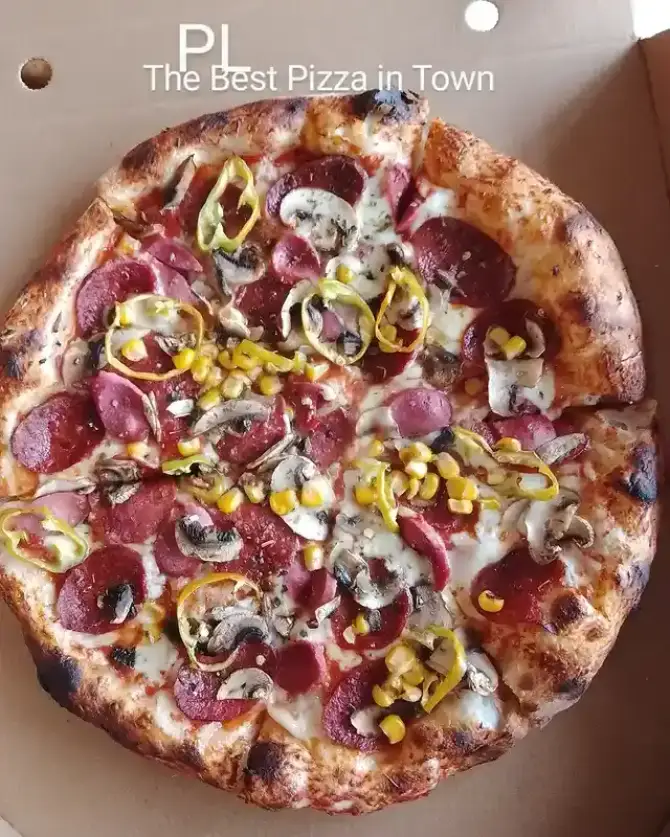 Pizza Luka Konak - İzmir Mekan Rehberi