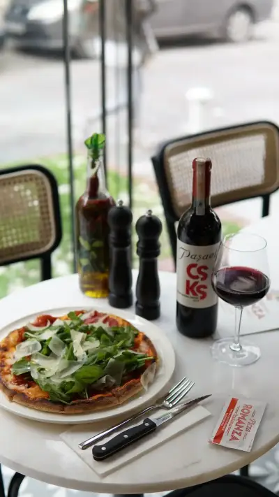 Pizza Romanza fotoğraf 6 - İzmir Mekan Rehberi