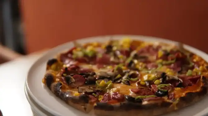 Pizza Romanza - İzmir Mekan Rehberi