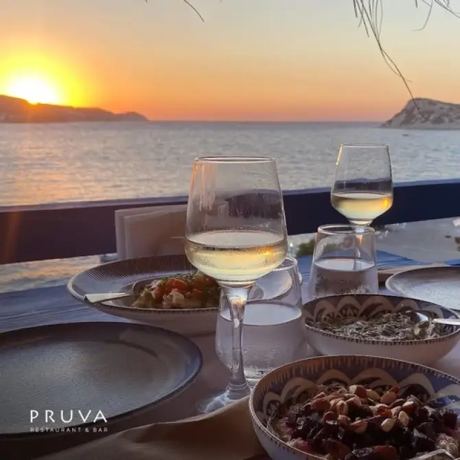 Pruva Karaburun - İzmir Mekan Rehberi