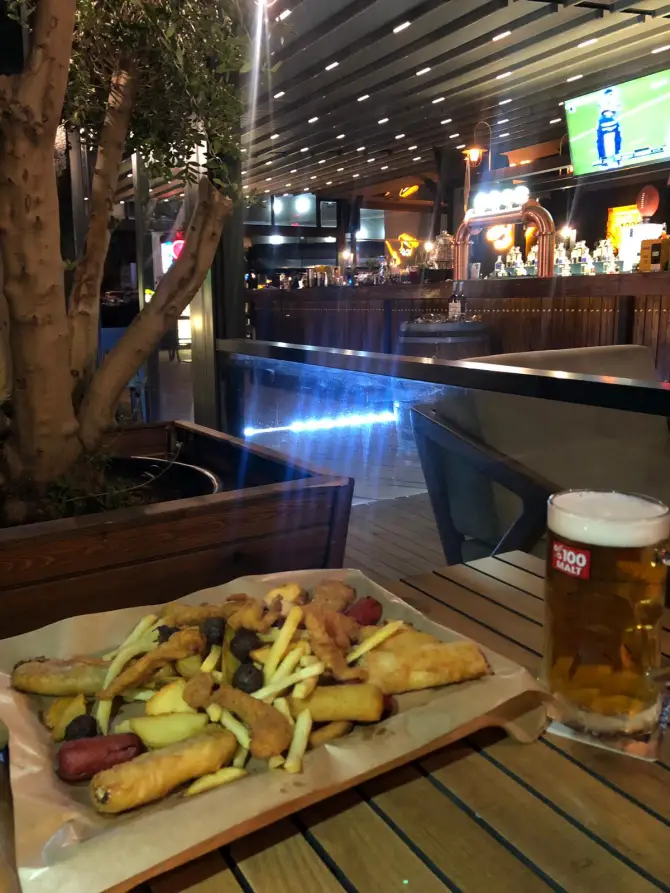 Public Pub Balçova - İzmir Mekan Rehberi