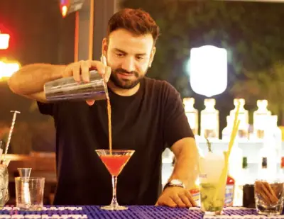 Public Pub Balçova fotoğraf 2 - İzmir Mekan Rehberi
