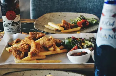 Pub Maya Bistro fotoğraf 2 - İzmir Mekan Rehberi