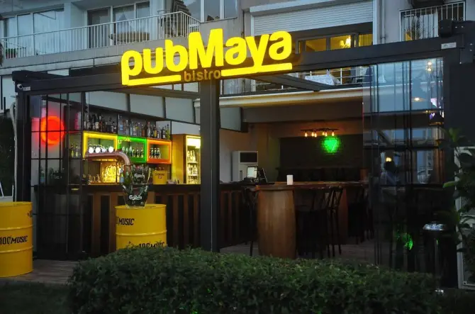 Pub Maya Bistro - İzmir Mekan Rehberi