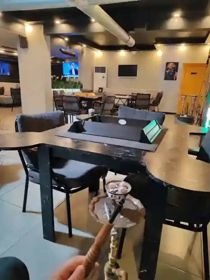 Qadraj Hookah Bostanlı - İzmir Mekan Rehberi