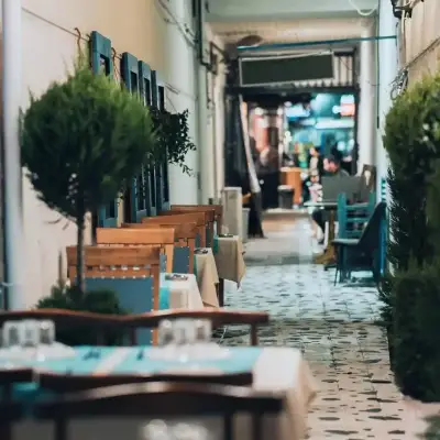 Rakı Balık Ayvalık İzmir - İzmir Mekan Rehberi