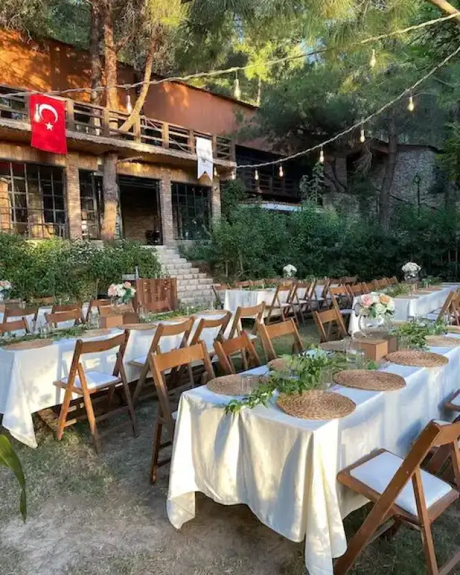 Rakula Urla - İzmir Mekan Rehberi