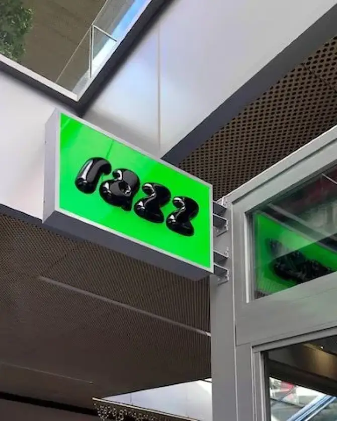 Razz Burger - İzmir Mekan Rehberi