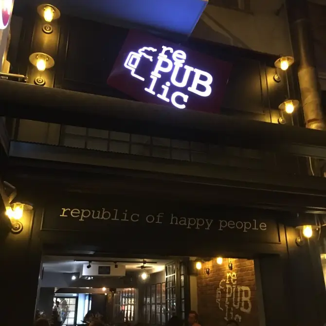 rePUBlic-izmir - İzmir Mekan Rehberi