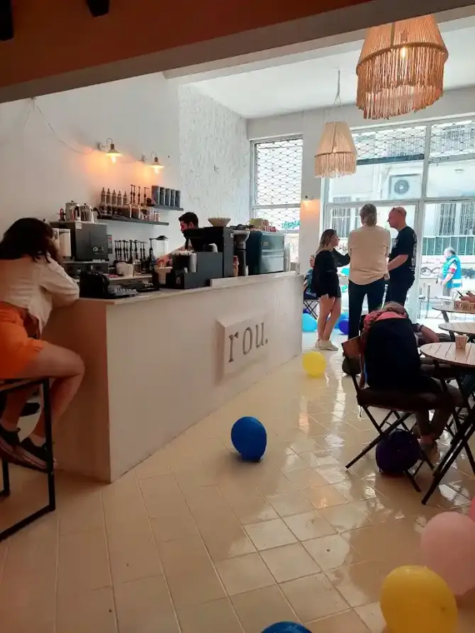 Rou Coffee Alsancak - İzmir Mekan Rehberi