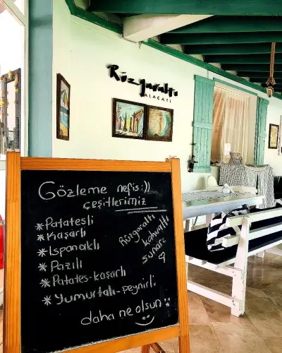 Rüzgaraltı Alaçatı - İzmir Mekan Rehberi