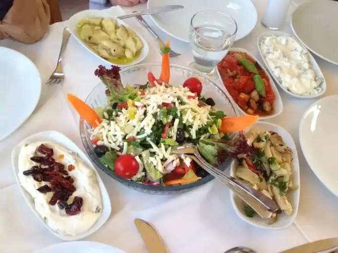Sahil Restaurant Urla - İzmir Mekan Rehberi