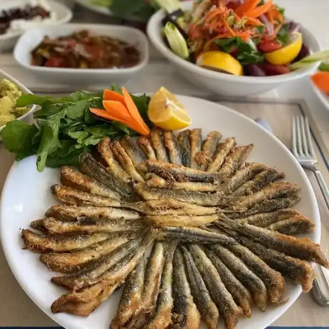 Şahin Usta Balık Buca - İzmir Mekan Rehberi