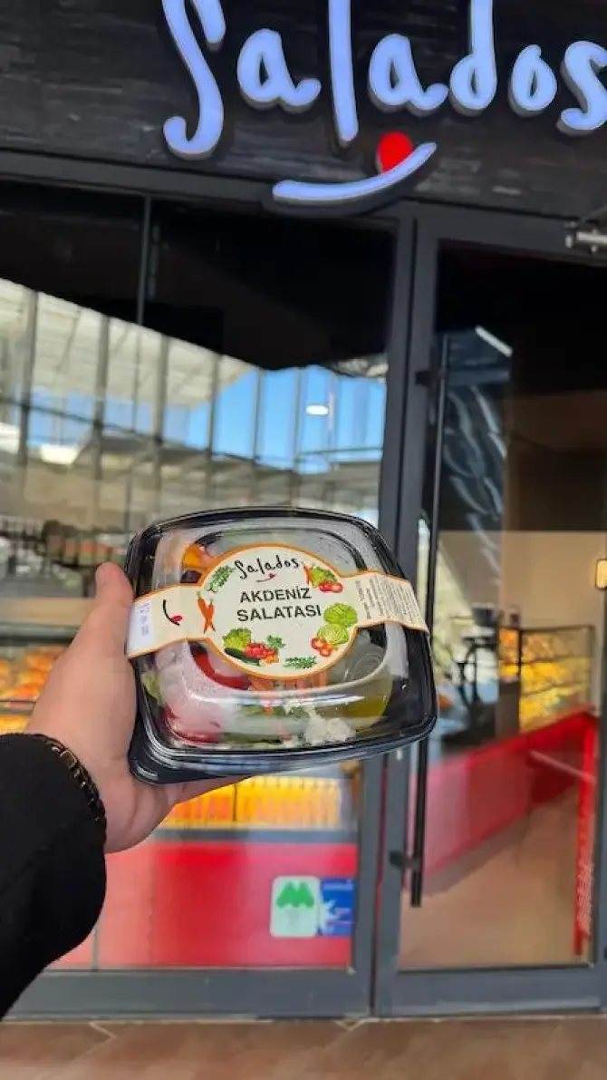 Salados Ege Perla - İzmir Mekan Rehberi