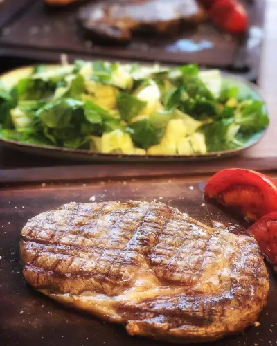 Seçkin Et & Steakhouse Alaçatı - İzmir Mekan Rehberi