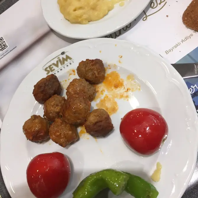 Sevim Lokantasi - İzmir Mekan Rehberi