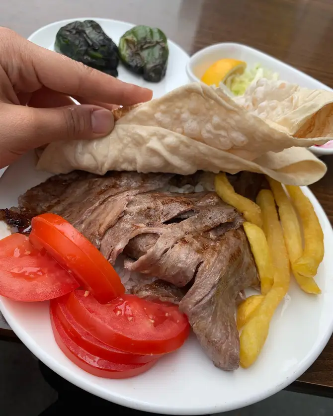 Sima Döner - İzmir Mekan Rehberi