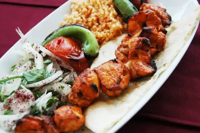 Sini Köşk Restaurant - İzmir Mekan Rehberi