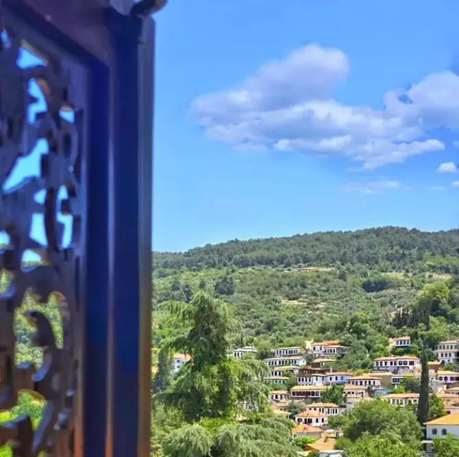 Şirincem Restaruant & Cafe - İzmir Mekan Rehberi