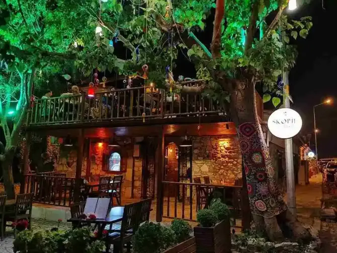Skopje Otantic Restaurant - İzmir Mekan Rehberi