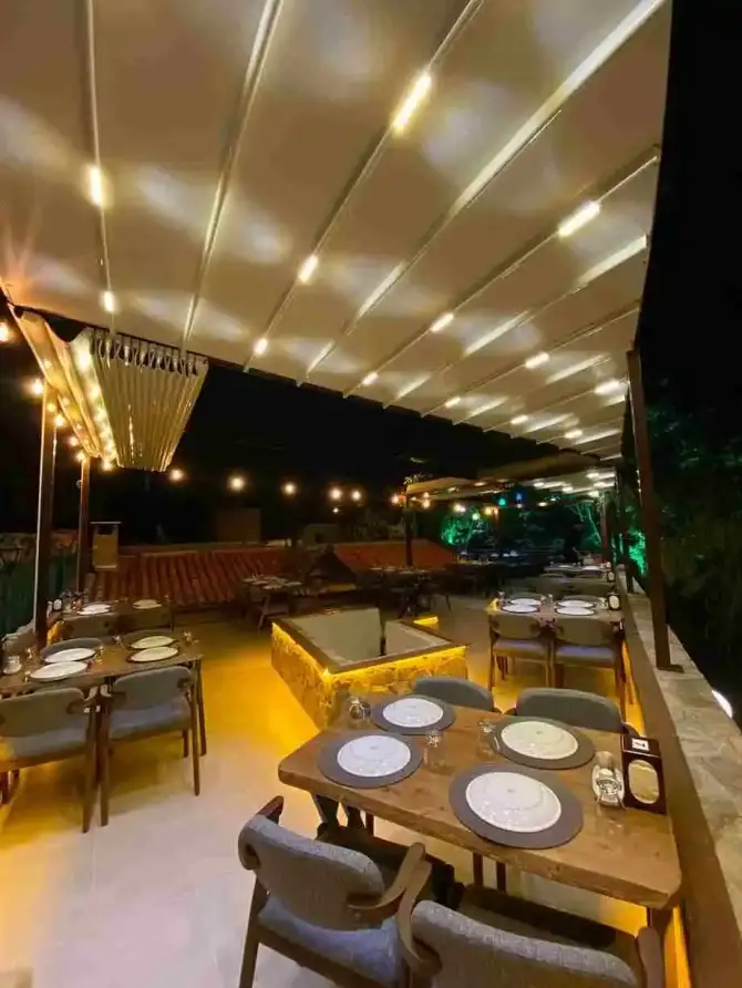 Skopje Otantic Restaurant - İzmir Mekan Rehberi