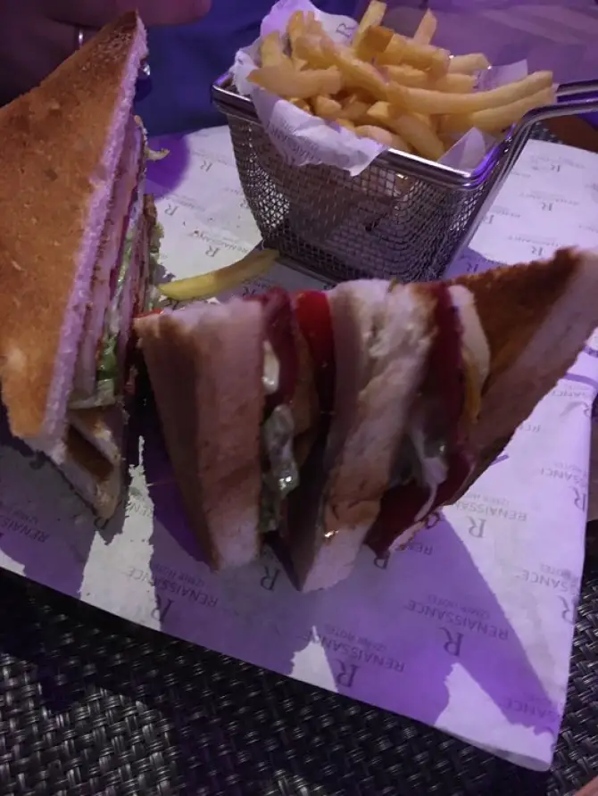 Skyfire Restaurant & Bar - İzmir Mekan Rehberi