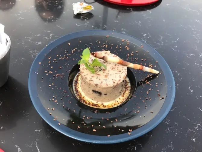 Soirée Restaurant - İzmir Mekan Rehberi