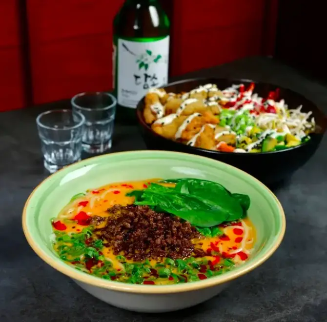 Chinese Sushi Express - İzmir Mekan Rehberi