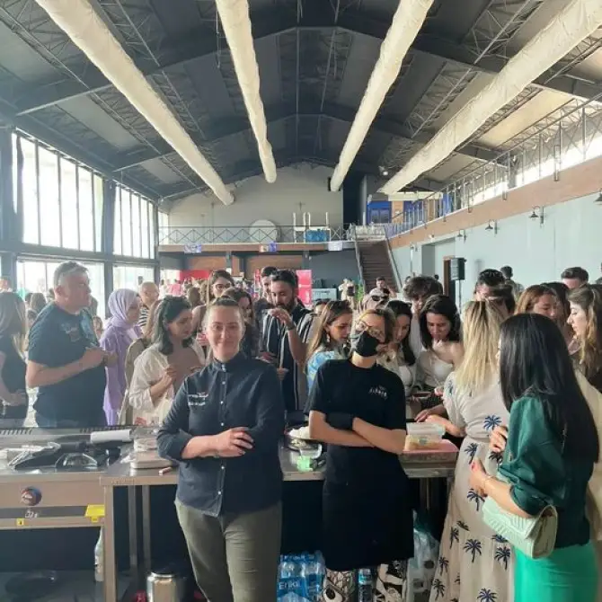 Sushibar Mavişehir - İzmir Mekan Rehberi