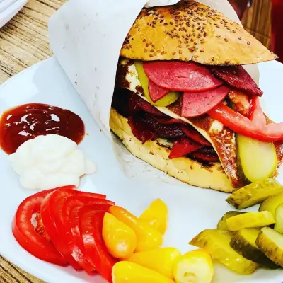 Tadım Park Döner fotoğraf 2 - İzmir Mekan Rehberi