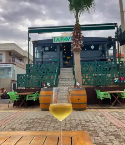 Tapavino Güzelbahçe - İzmir Mekan Rehberi