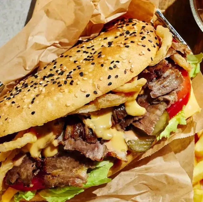 Tastyy Döner  - İzmir Mekan Rehberi