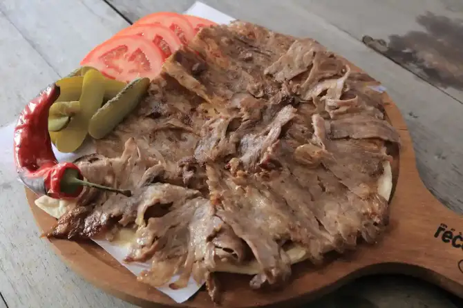Tavacı Recep Usta İzmir - İzmir Mekan Rehberi