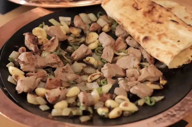 Tavacı Recep Usta İzmir - İzmir Mekan Rehberi