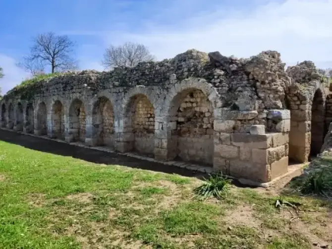 Teos Antik Kenti - İzmir Mekan Rehberi