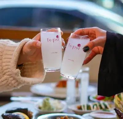 Tepsi İzmir - İzmir Mekan Rehberi