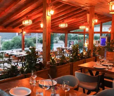 Terrace Bizon fotoğraf 5 - İzmir Mekan Rehberi