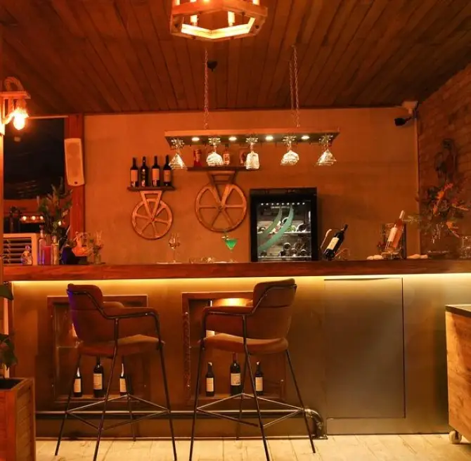 Terrace Bizon - İzmir Mekan Rehberi