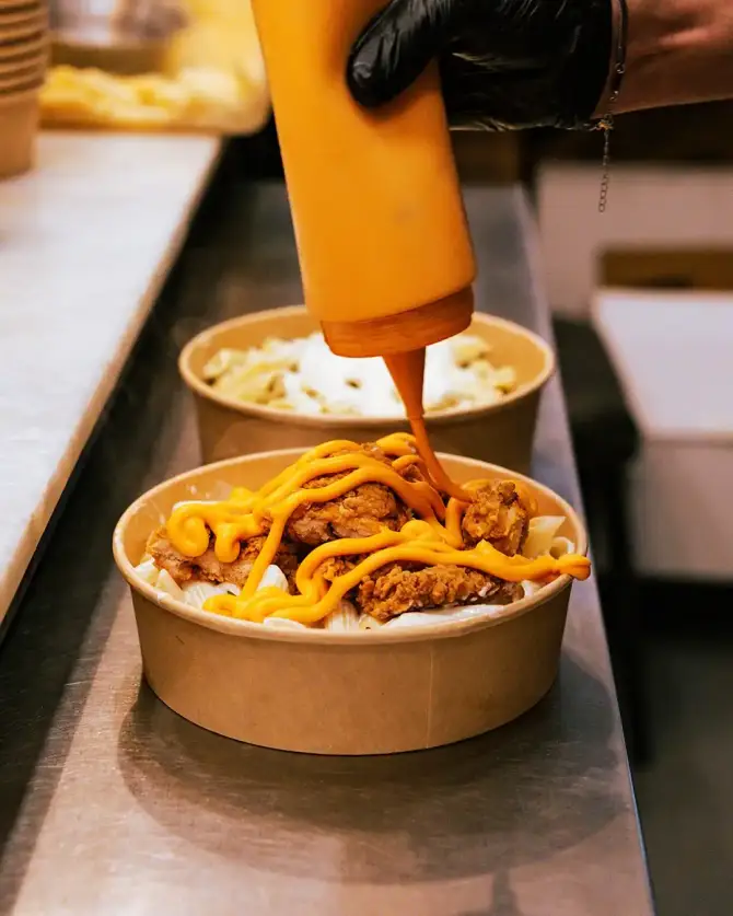 The Penne - İzmir Mekan Rehberi