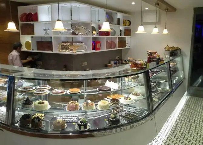 Tuna Patisserie - İzmir Mekan Rehberi