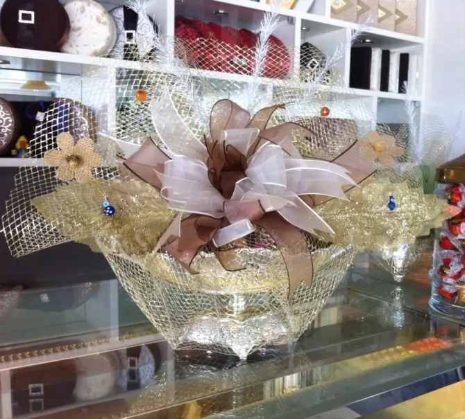 Tuna Patisserie - İzmir Mekan Rehberi