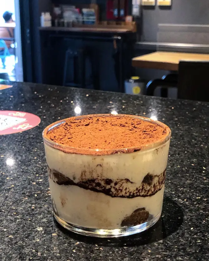 Two Cups - Coffee Bar & Roastery - İzmir Mekan Rehberi