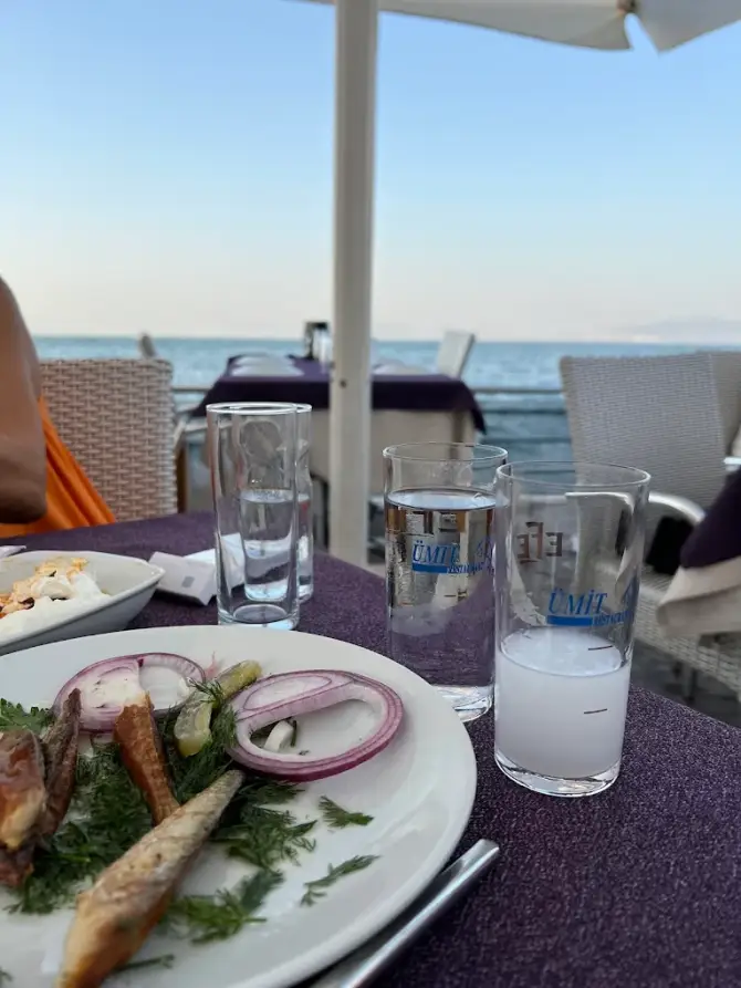 Ümit Restaurant Güzelbahçe - İzmir Mekan Rehberi