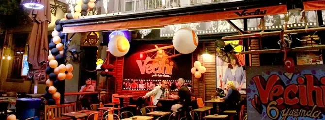 Vecihi Bar - İzmir Mekan Rehberi